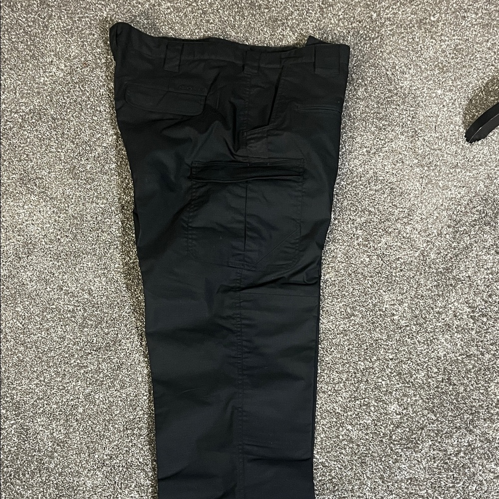 Propper Men's Black Cargo Pants